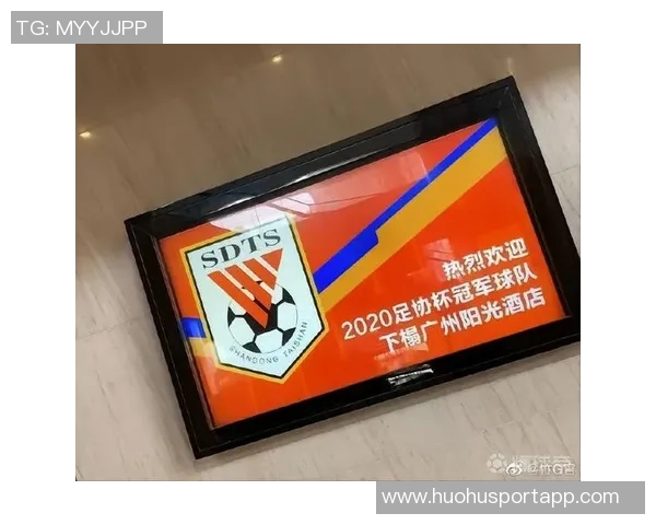 切尔西训练基地泳池警报误响球员们紧急撤离引发关注 切尔西训练基地泳池警报误响球员们紧急撤离引发关注